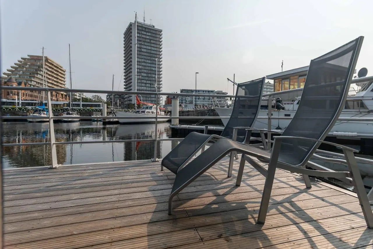 Houseboat-Oostende Belgium